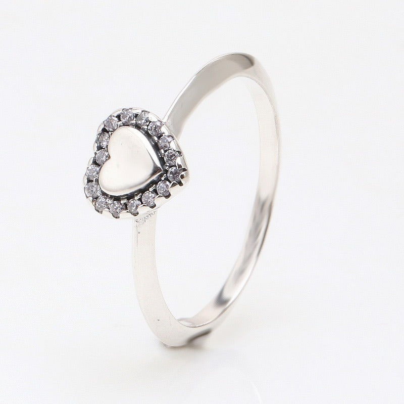 Heart Ring with Zircon Stone & Rose Gift Box